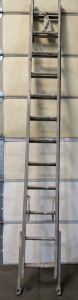 24' Aluminum Extension Ladder w/Leveler Attachments