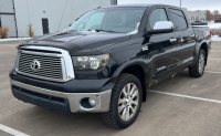 2010 Toyota Tundra - 4x4!