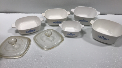 (5) Corningware Baking Dishes of Various Sizes w/ (2) Glass Pyrex Lids