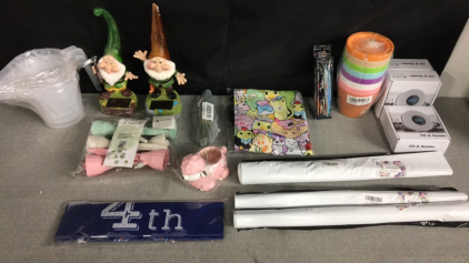 Solar Powered Garden Gnomes Lights, Drip System, Lamp Pencil Holder, Wall Art