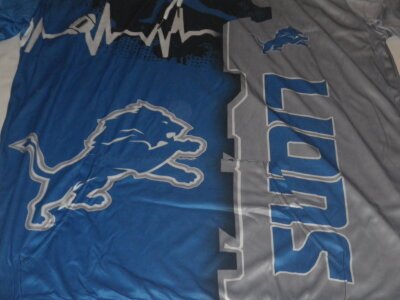 New Detroit Lions Hooded Shirt, Sz XL