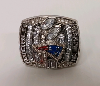New England Patriots Super Bowl Replica Ring
