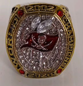 Tampa Bay Buccaneers Super Bowl Replica Ring