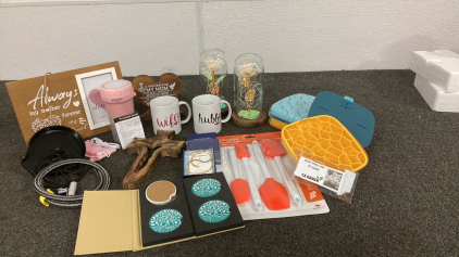 Assorted Home Decor