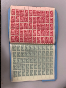(100) Mint Original Gum 1945 US Issue 1c/ 2c Franklin Roosevelt Postage Stamps
