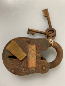 San Quentin Death Row Iron Pad Lock with Keys