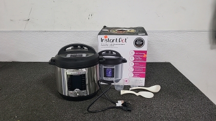 Instant Pot 10-in-1 Multi-Use Programmable Pressure Cooker