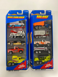 (2) Hotwheels Gift Packs