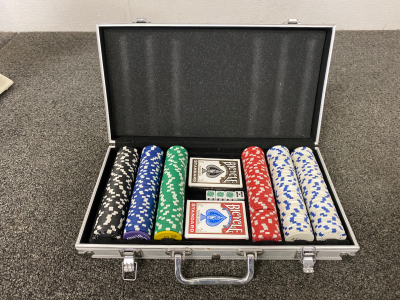 Poker Set With Case