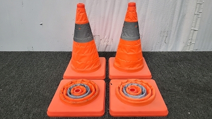 Set of (4) Collapsible Cones