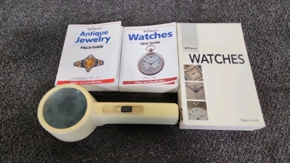 Warmans Watchs/Jewelry Guides & Magnifying Glass