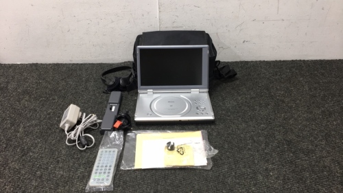 Portable dvd player and accessories