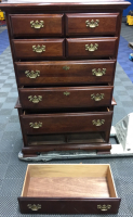 8 Drawer dresser - in really nice shape