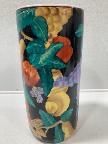 Storage vase