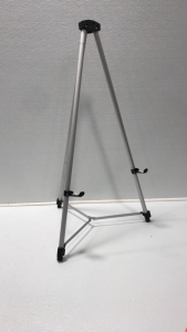 (1) 35” Presentation Tripod (1) 55” Presentation Tripod