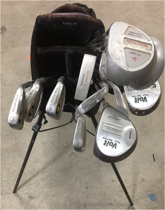 (1) Nike Golf Club Bag (14) Various Golf Clubs