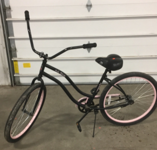 (1) 3G Bikes Isla Vista Cruiser Bike