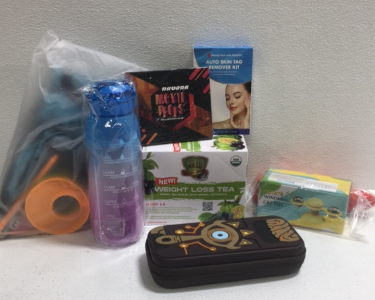 (1) Nintendo Switch Case (1) Windmill Cat Toy (1) Navona Movie Props (1) 50oz Fitness Water Bottle (1) Children’s Golf Set (1) 24-count Weight Loss Tea K Cups (1) Skin Tag Remover Kit