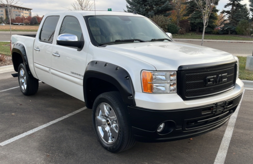 2009 GMC Sierra 1500 - 4x4 - Runs Well - Well Maintained!