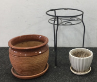 Planter & plant holder