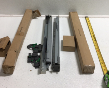 (2) Pairs Of UCD Accuride 22” Drawer Slider Rails (2) Pairs Of UCD Accuride Drawer Sliders