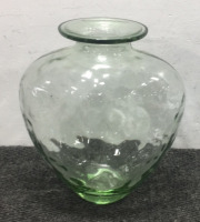 Decorative glass vase