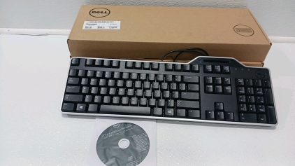 (3) New Dell Smart Card Keyboards