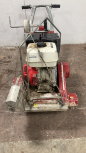 Concrete and tile saw