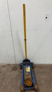 Rolling Hydraulic Floor Jack