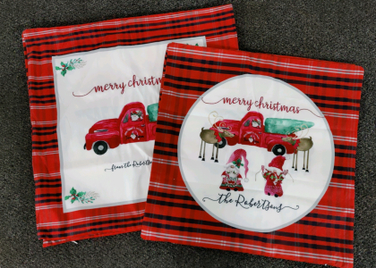 (4) Christmas Pillow Cases