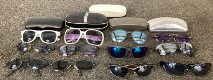 Flat Of Sunglasses And Cases