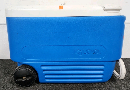 Blue, 2 Wheeled Igloo Cooler