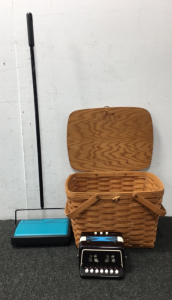 Vaccum, picnic basket and more