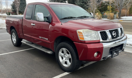 2005 Nissan Titan - Clean!