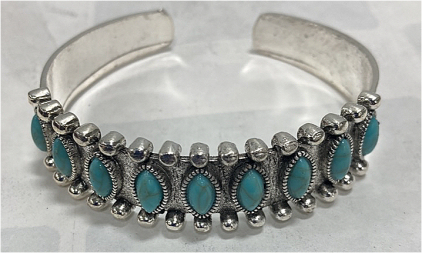 (1) Turquoise Gemstone Bracelet