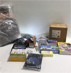 (1) 100-LED Light String (1) Rgb 65&rsquo; LED Light Strip (150) 2.6-Gallon trash Bags (1)Girlzone Lip Balm Studio (1) Ikaama LED headlight (1) Alitake Solar Bird Feeder (1) Nibesser Covered Cat Bed (2) Lawn Sprinkler Animals SP4