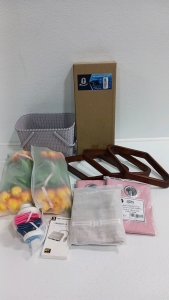 Air Cushion Bath Mat, USB-C HDMI Adapter, Curtain Valance, Basket, Decorative Flowers And Collapsible Cups SP7
