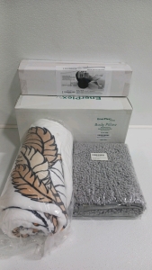 Body Pillow, Neck Roll Pillow, Bathroom Rug And Soft Flannel Fleece Blanket SP7
