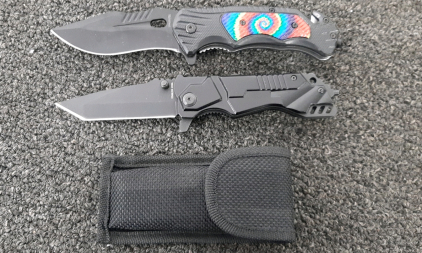 (2) Folding Knives