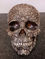 6" H Skull Decor