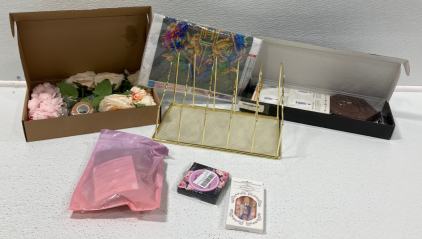 Hair Extensions, Fake Nails, Fake Flowers, Diamond Painting, Necklace, Ring, Wind Chime. File Organizer SP18