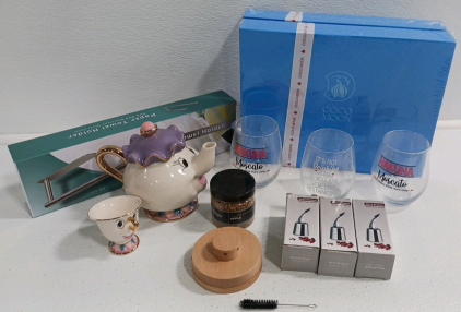 Wine Stoppers. Cocktail Smoker, Mrs. Teapots With Chips Cup, Chocolate Covered Pretzels And Paper Towl Holder SP16