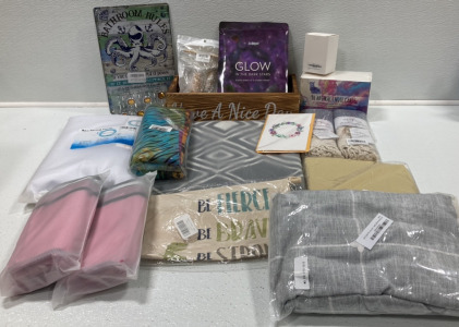 Wood Decor Box, Glow in the Dark Stars, Metal Bathroom Sign, Table Cloths, Tea Towels, Rug, Pet Fur Removers, Mesh Shower Caddies, Tapestry, Dino Cloth Poster, Full Box Spring Cover, Shower Curtain Hooks, Abstract Notecards SP15