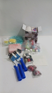 DIY Macrame Kit, Beading Kits, Thread And Other Craft Items SP16