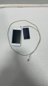 (1) Vx1 IPod, Charcoal (1) IPod Touch, Blue w/ Charger