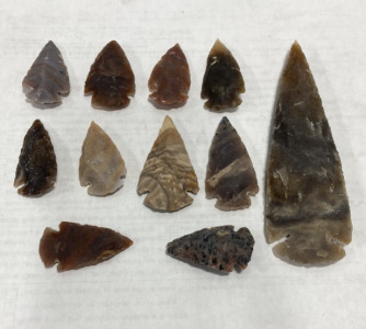 (10) Arrowheads 1.5&rdquo;-2.0&rdquo; Long, (1) Spearpoint 4.5&rdquo; Long