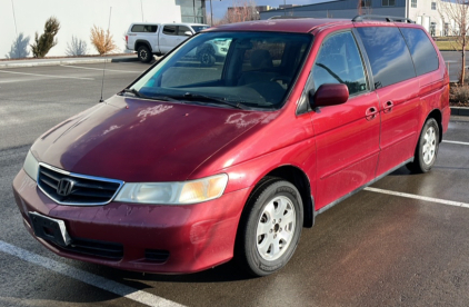 2003 Honda Odyssey - Spacious!