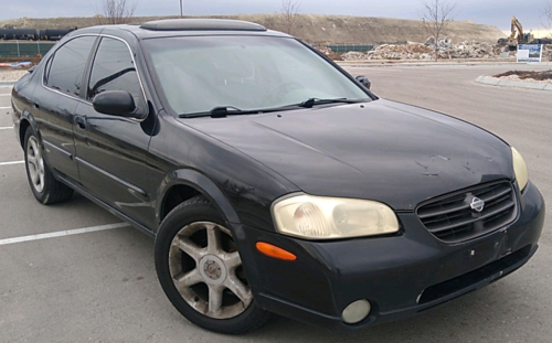 2000 Nissan Maxima SE