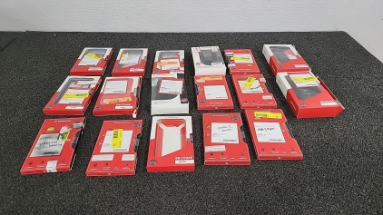 Assortment of Apple, Samsung and Motorola Phone Cases and Screen protectors