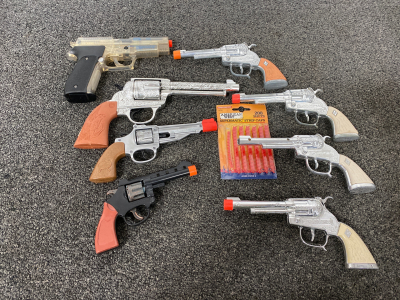 BB Gun and Other Play Toy Guns